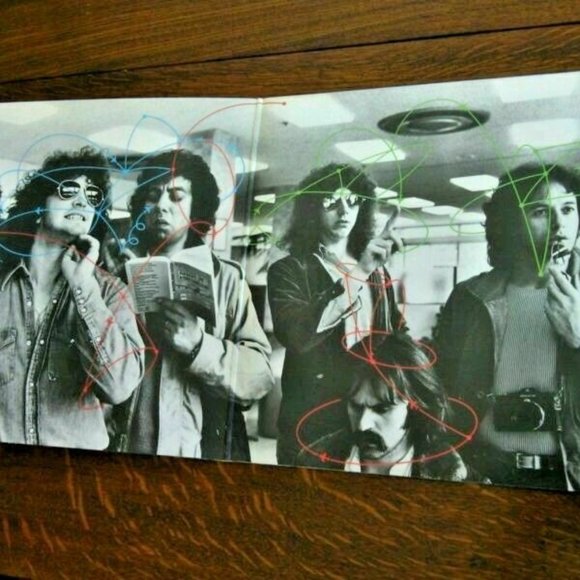 10cc Bloody Tourists Vinyl UK Import Mercury Records  9102 503 Album 12 '' LP - Picture 10 of 16